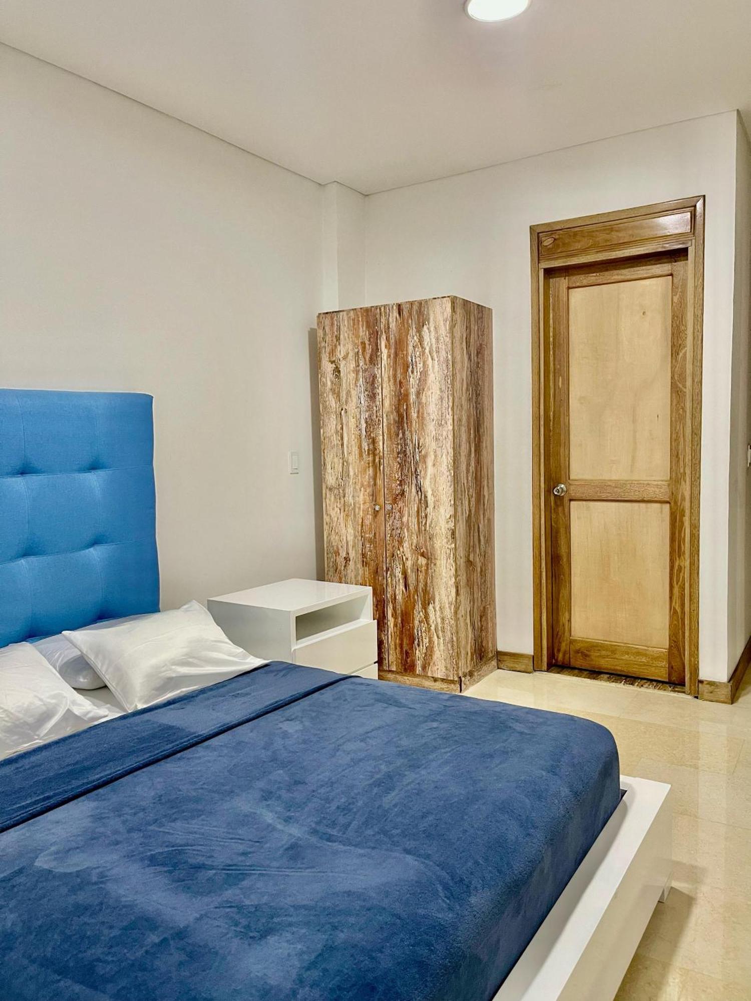 Hotel Cattaleya City カリ エクステリア 写真