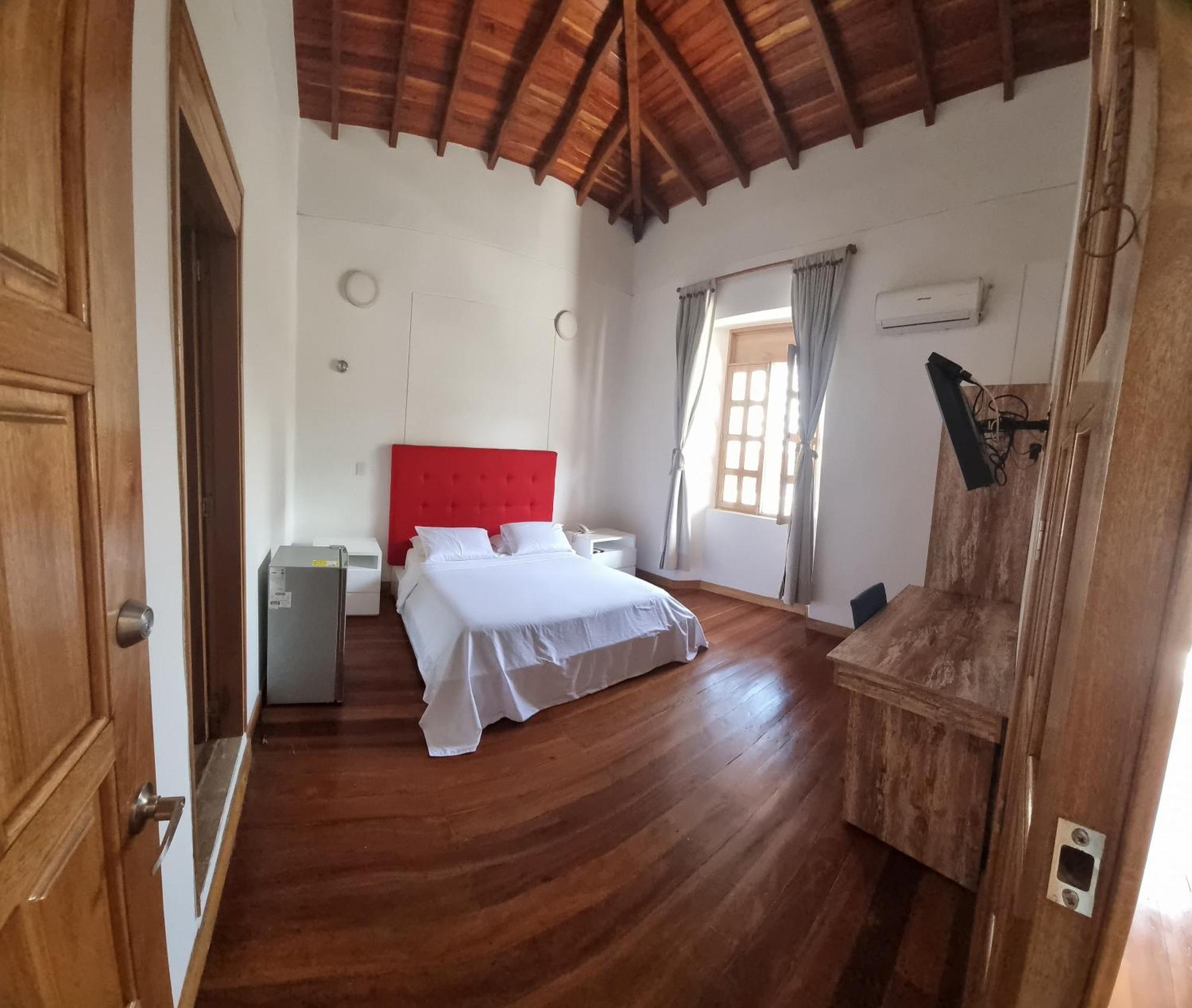 Hotel Cattaleya City カリ エクステリア 写真