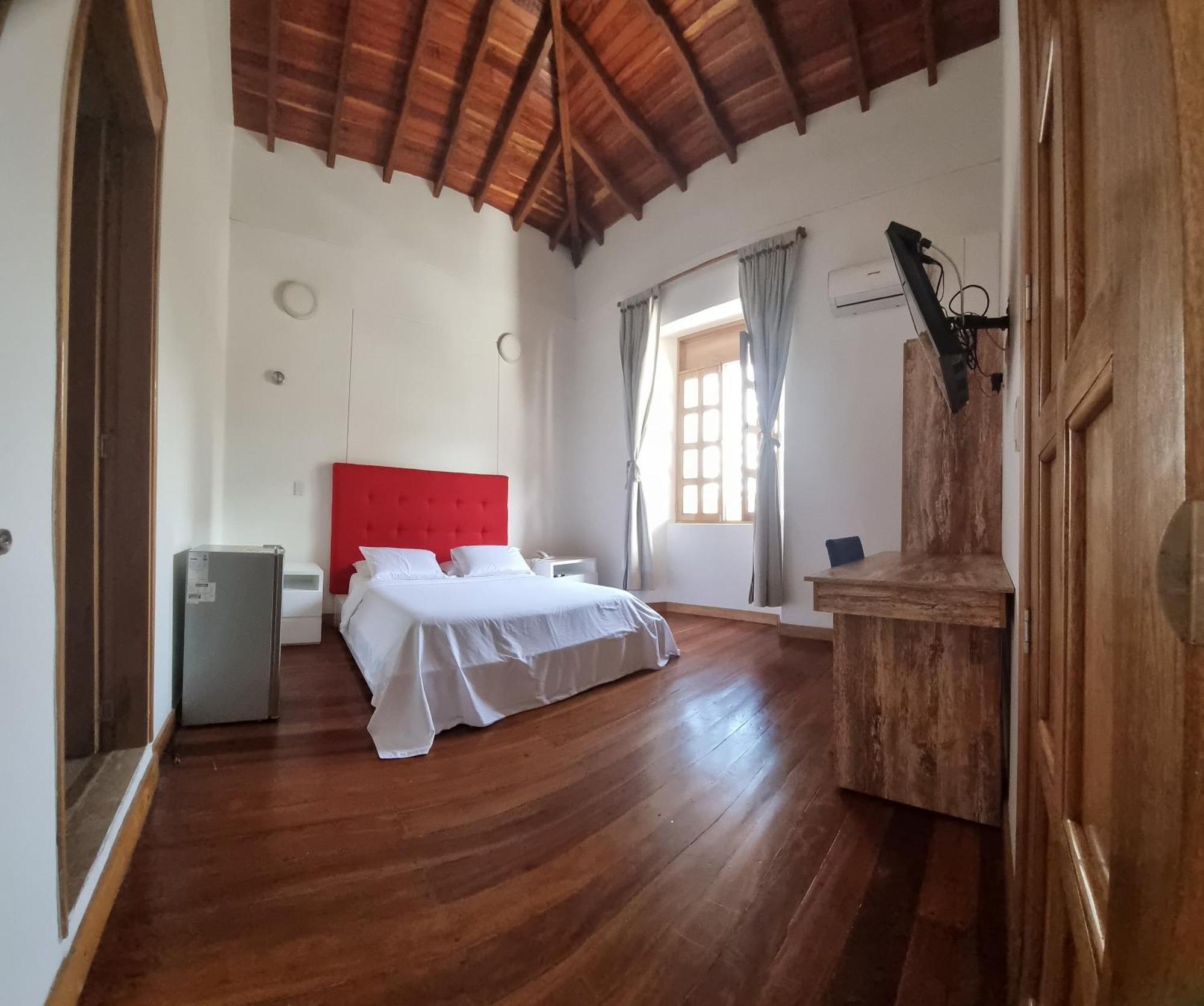 Hotel Cattaleya City カリ エクステリア 写真